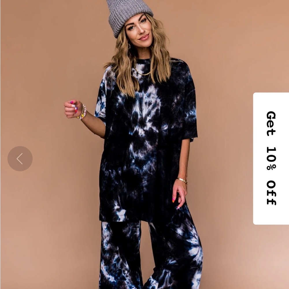 Lex Ribbed Playsuit in Cool Girl Tie Dye
$102.00 Dressed in Lala XL